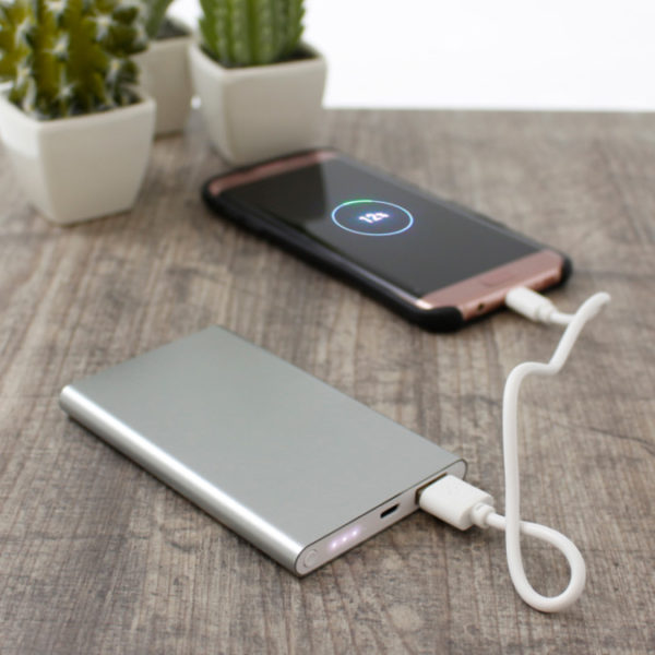 power bank lumina 3